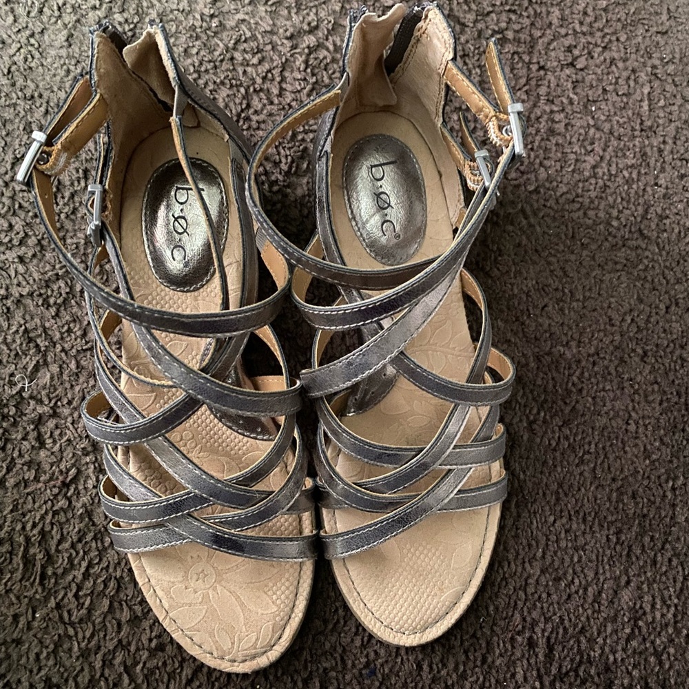 Sandals new size 6